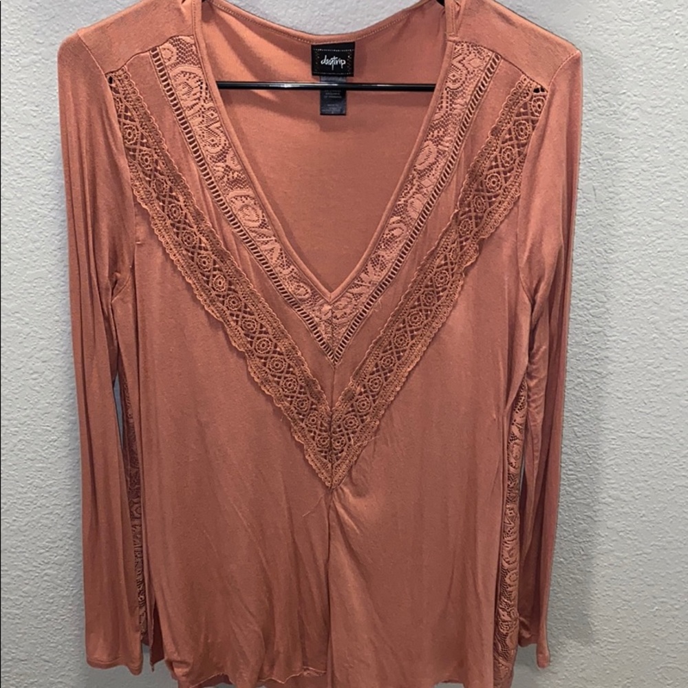 Shirt size L